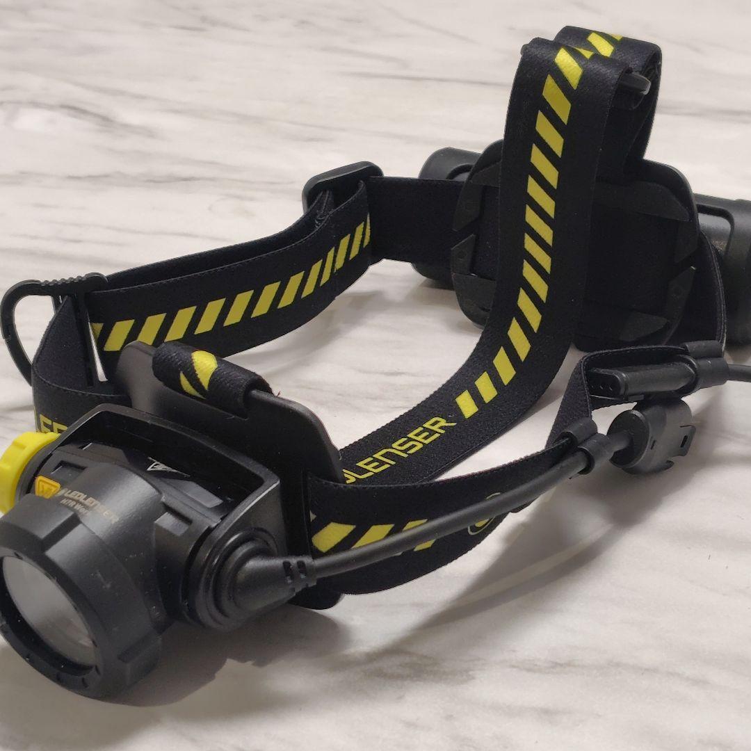 新品　未使用品　LED　ヘッドライト　レッドレンザ―　USB充電　502195