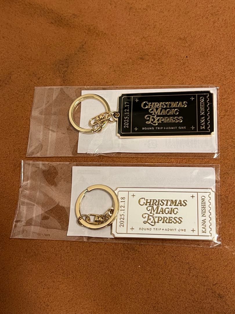 西野カナ　コンサート　ライブ　グッズ　チケット　キーホルダー 12.17 18