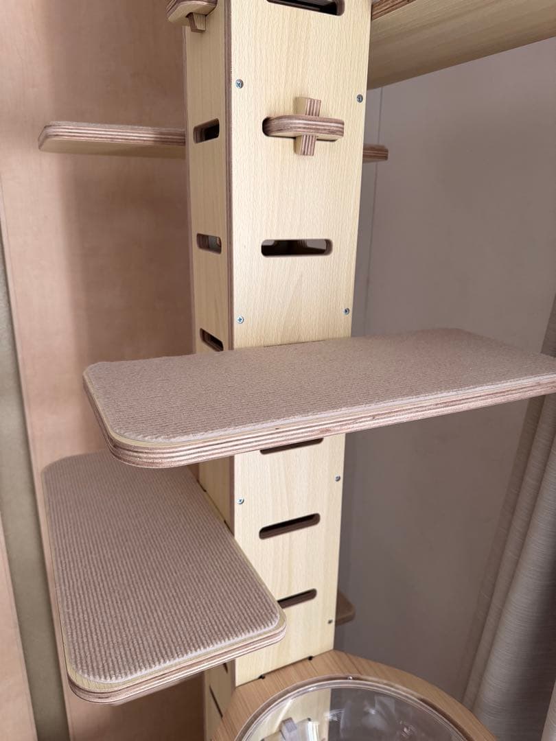 【ポン太】突っ張り型 キャットツリー トーテム TOTEM