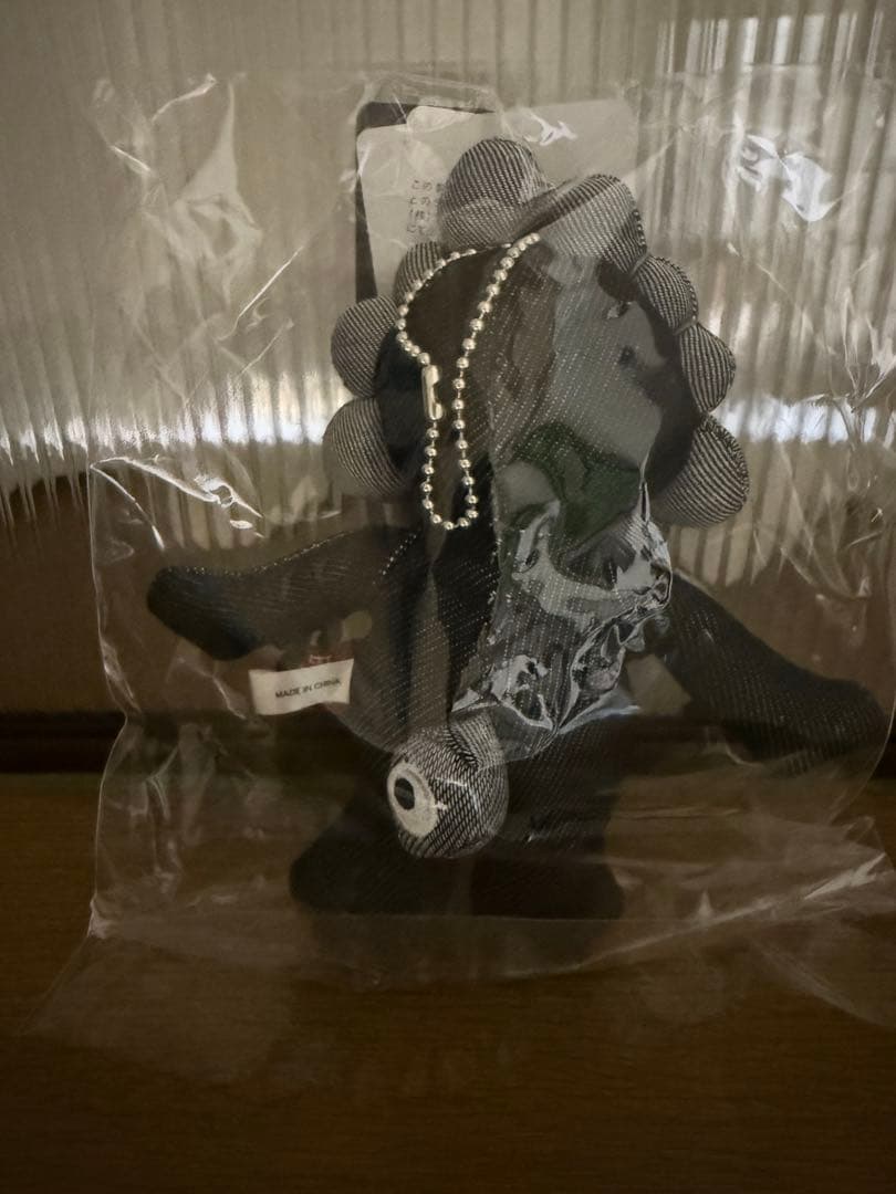 ミャクミャク × EDWIN