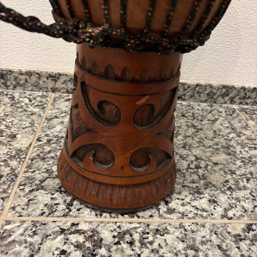 ジャンベ　民族打楽器