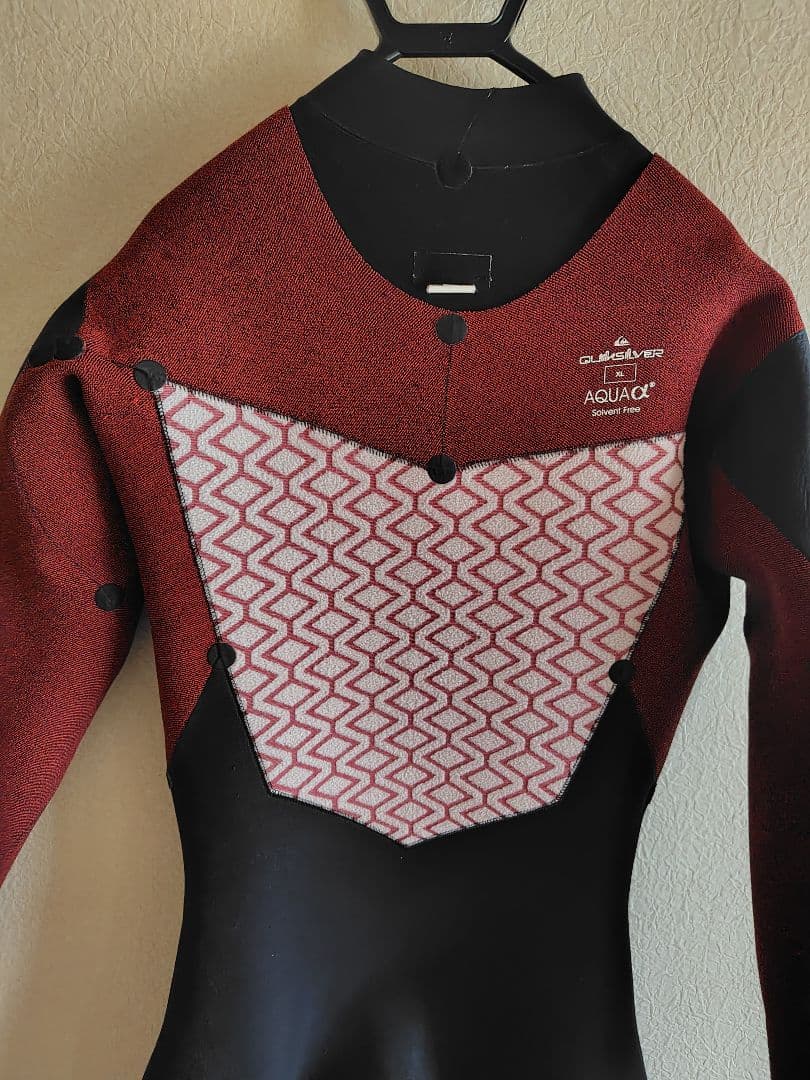 クイックシルバーQuicksilverフルスーツ4×3ミリUSED