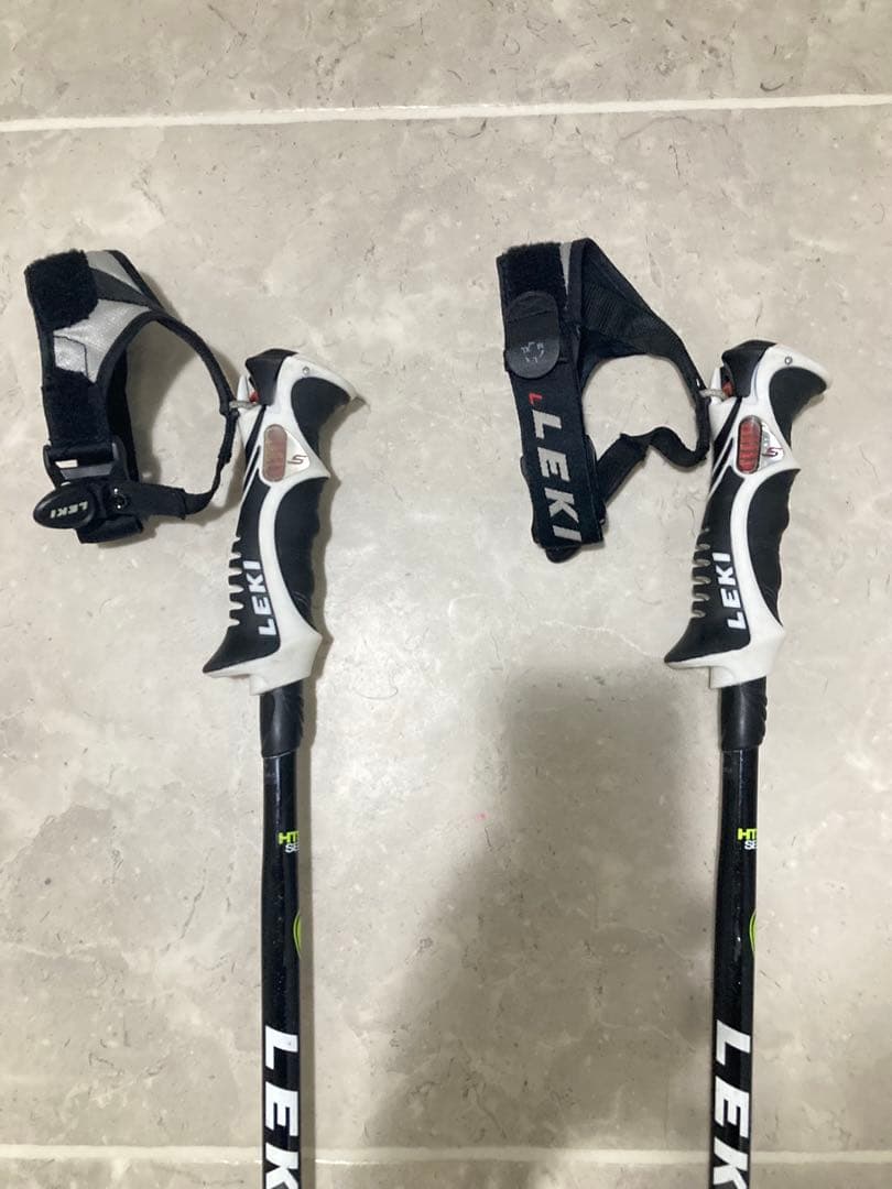 自動車洋さま専用　LEKI スキー ストック　チタン製　黒　白