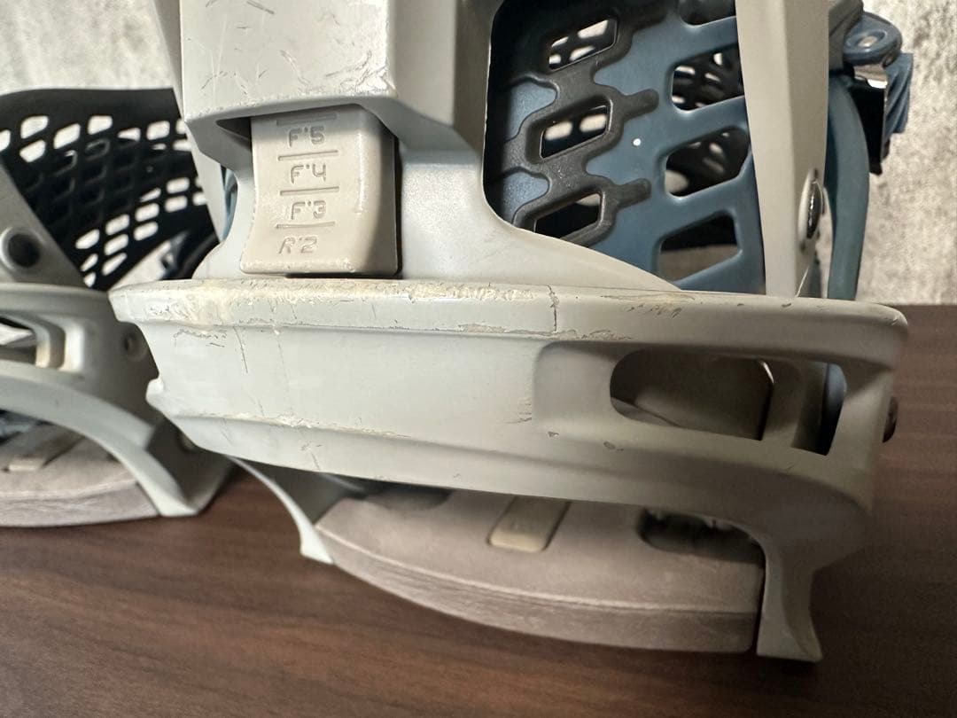 BURTON スノーボード ビンディング GENESIS TTモデル