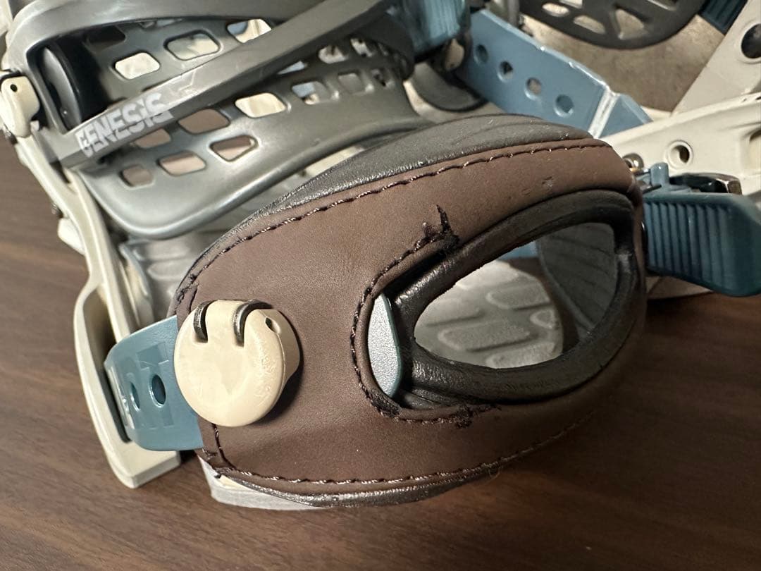 BURTON スノーボード ビンディング GENESIS TTモデル