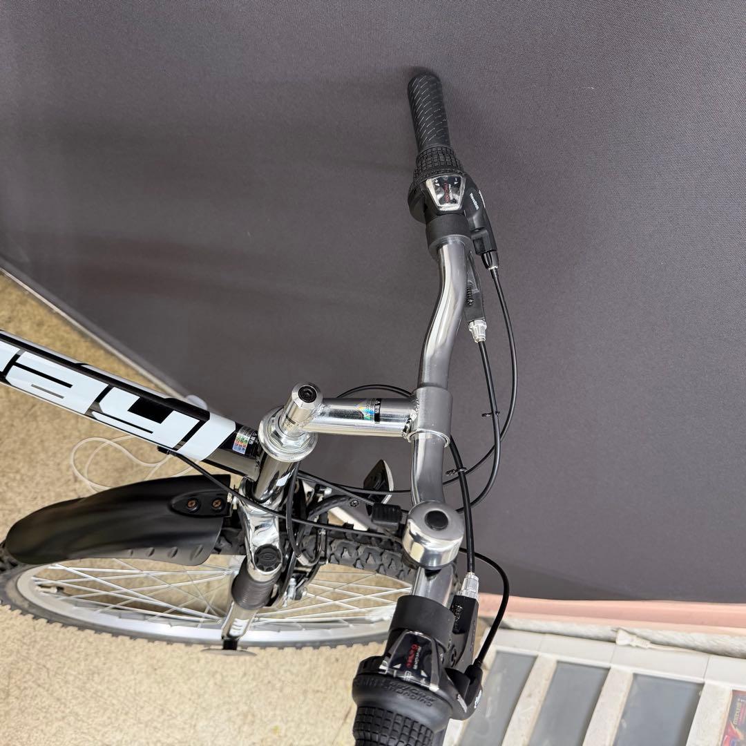 26インチマウンテンバイク 折り畳みURBAN RAY前後サスペンション