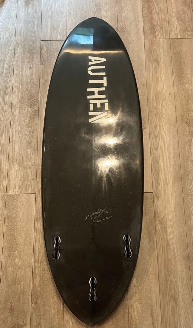 ハーフカーボン Authen 5`7× 20`1/4× 2`3/8` 32L