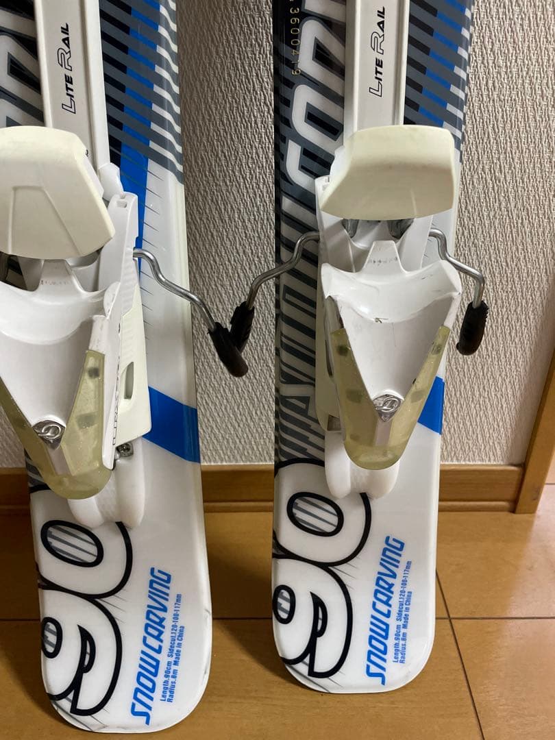 CARVING 90 ファンスキー板　ショートスキー板ホワイト