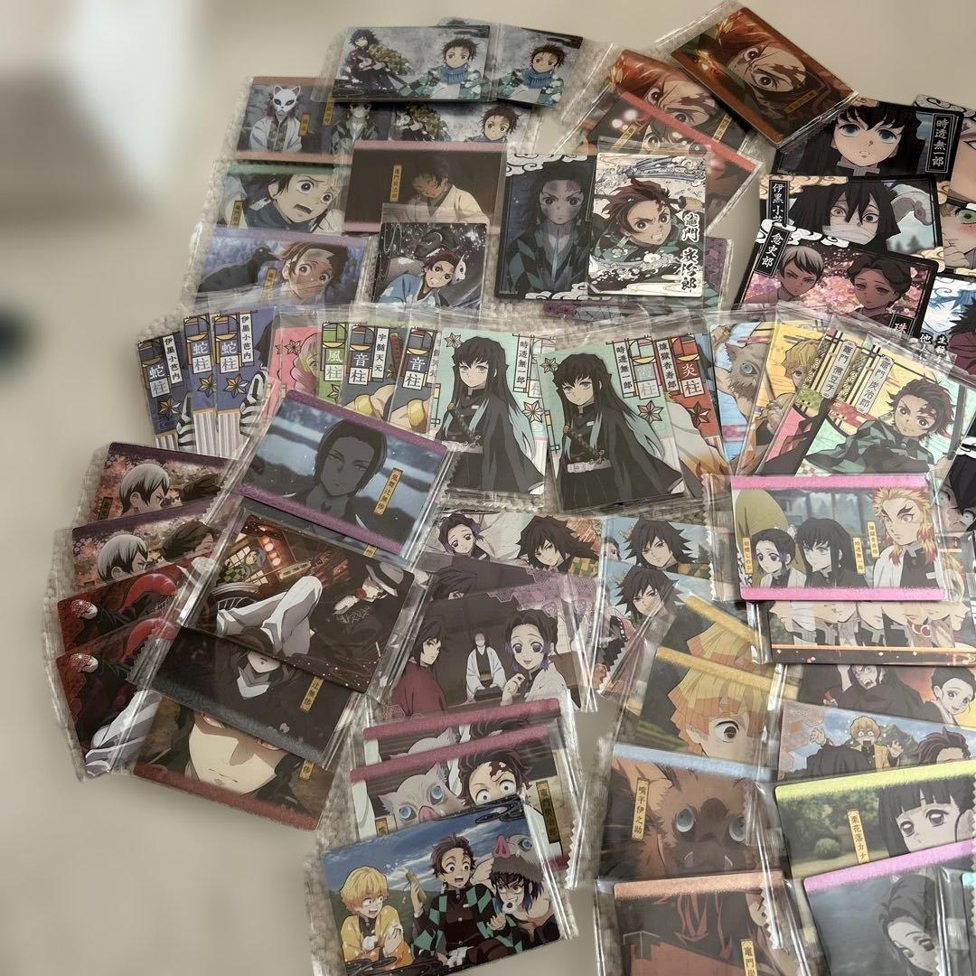 鬼滅の刃 ウエハース　カード　102枚　まとめ売り　おまけ付き