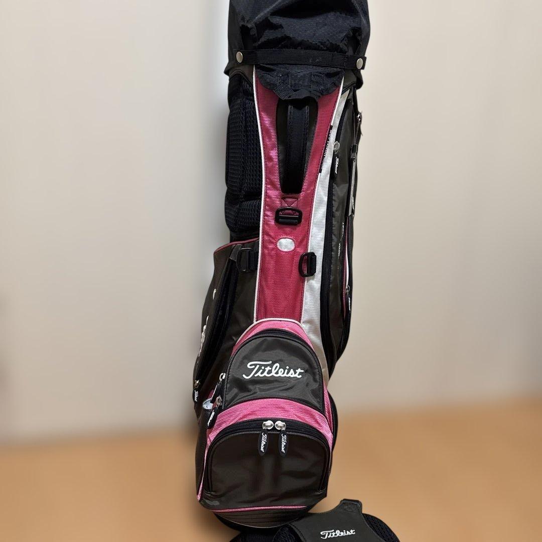 【美品】TITLEIST キャディバッグ　9.5型　軽量