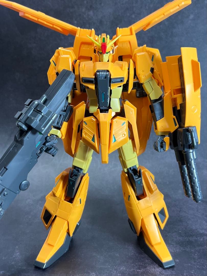 MGZガンダム3号機B型グレイ・ゼータ組み立て品