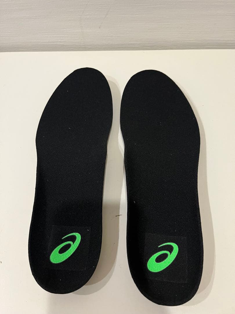 ASICS シューズ ノヴァブラスト 5 ほぼ未使用1回＋ZAMSTインソール付