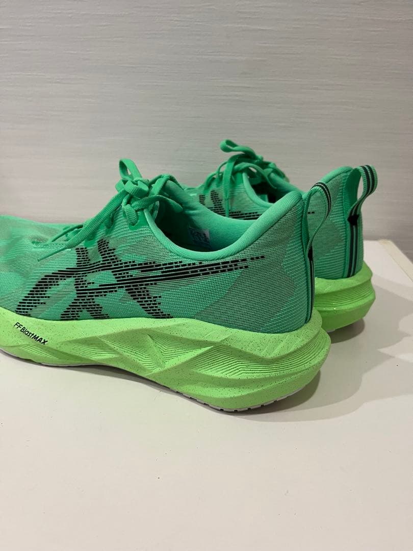 ASICS シューズ ノヴァブラスト 5 ほぼ未使用1回＋ZAMSTインソール付