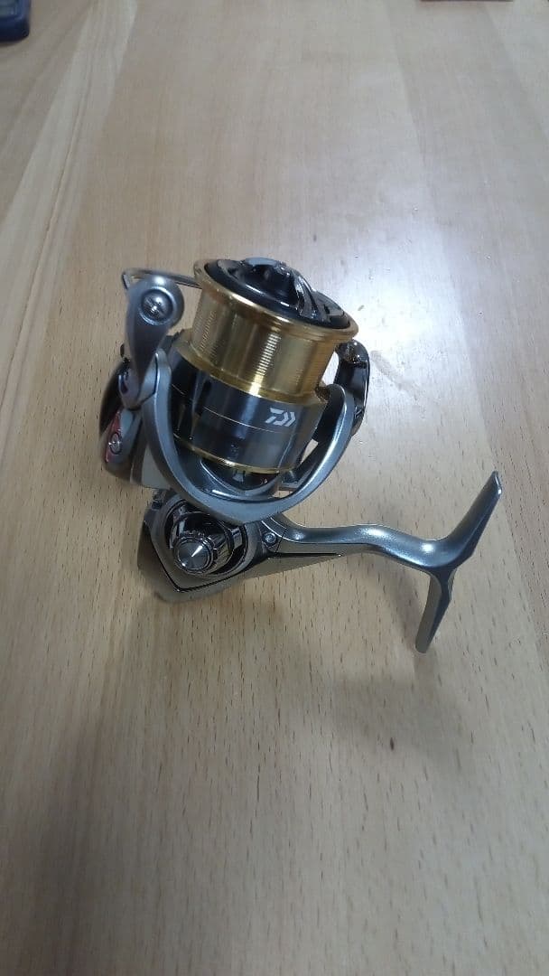 DAIWA　フリームス　LT3000S-CXH ベアリング追加済み　中古美品