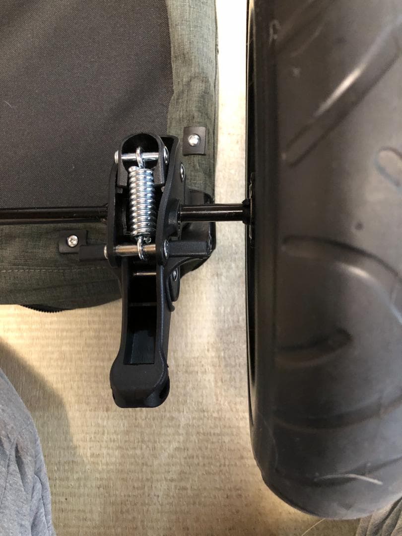 カーゴのブレーキ　チョコモコ