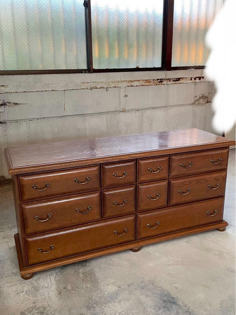 人気の丸脚　サイドボード　リビングボード　チェスト　収納棚