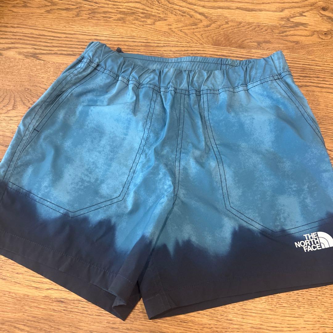 ノースフェイス Tシャッとショートパンツ　　　　セット売り　レディースS