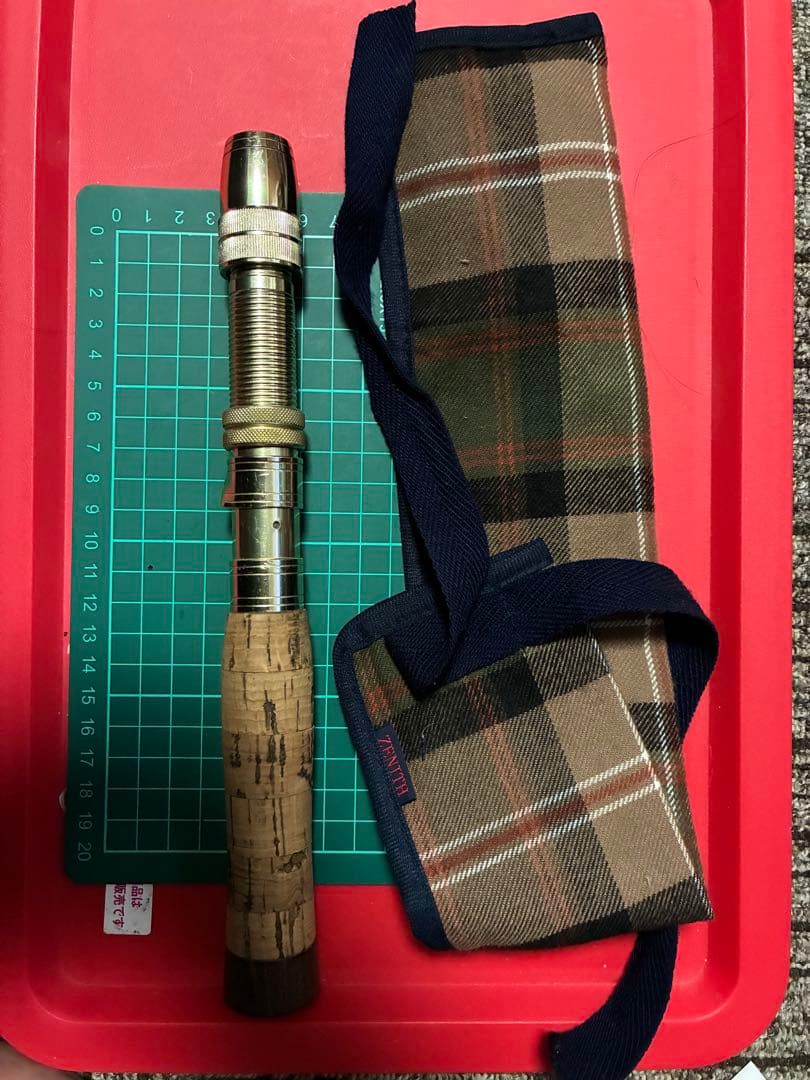 ゼニス　グリップ