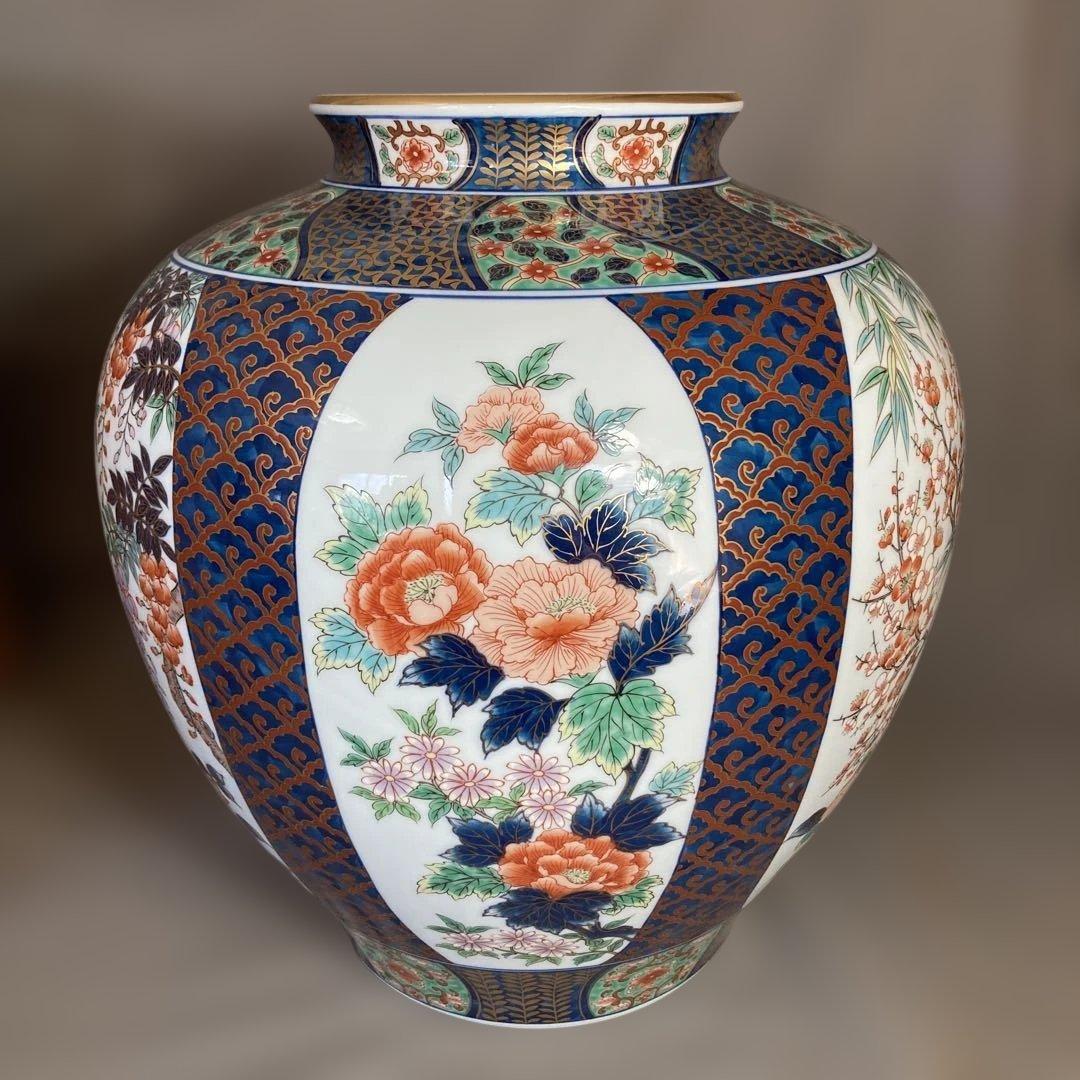 【弥左衛門】古伊万里の伝統　日本の名窯　弥左衛門作　染錦六方割花文　大花瓶