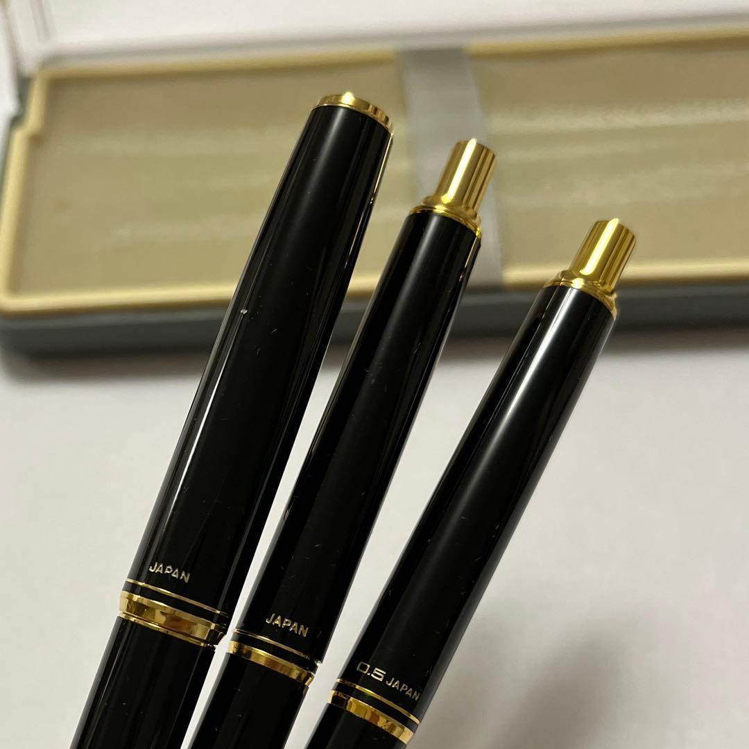 y*n様 万年筆　まとめ売り　パイロット　エリート　モンブラン　プラチナ　18k