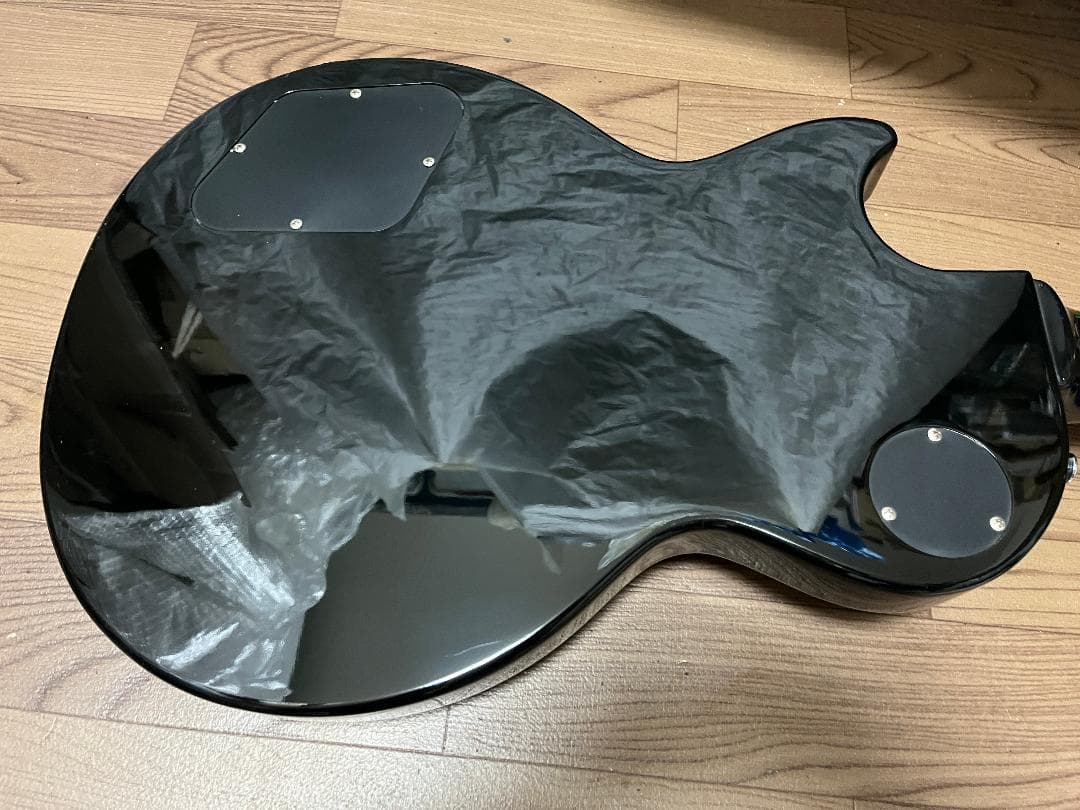 epiphone Les Paul Studio Black ケース付