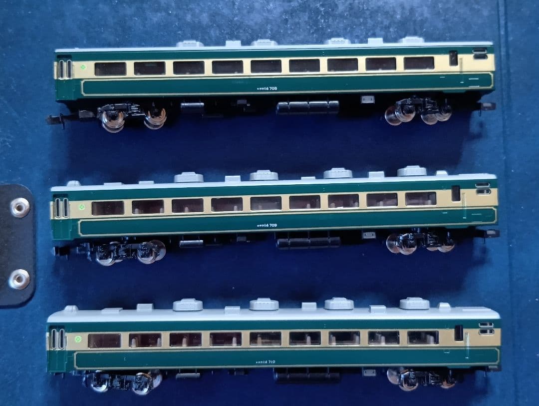 TOMIX JR14-700系サロンカーなにわ 基本・増結セット