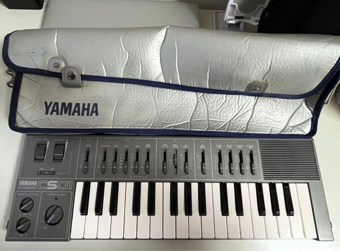 YAMAHA CS01 名機アナログシンセ　動作品
