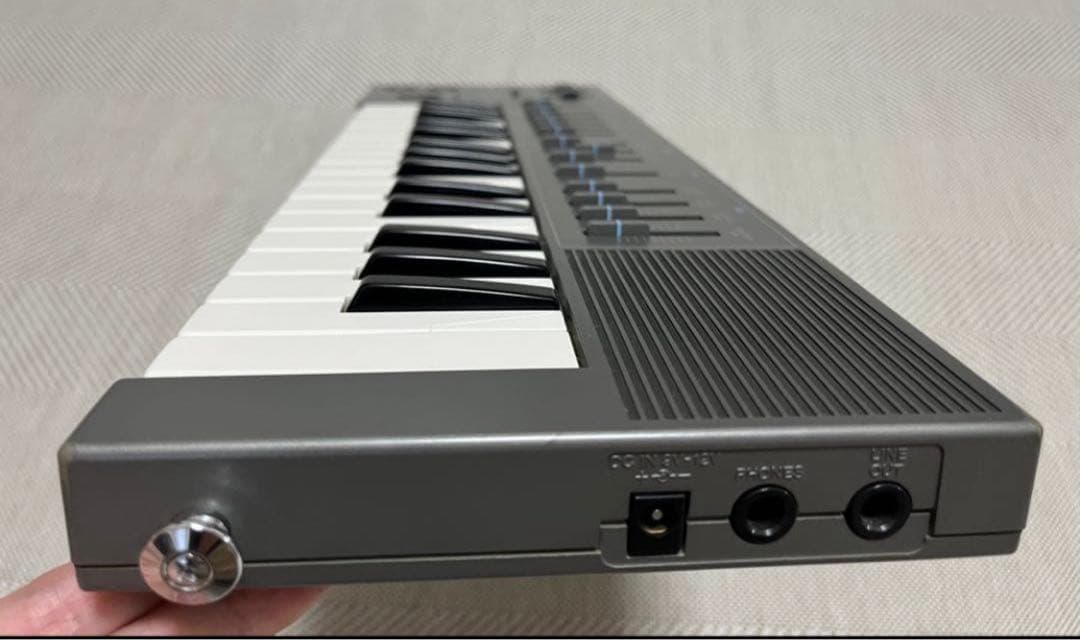 YAMAHA CS01 名機アナログシンセ　動作品
