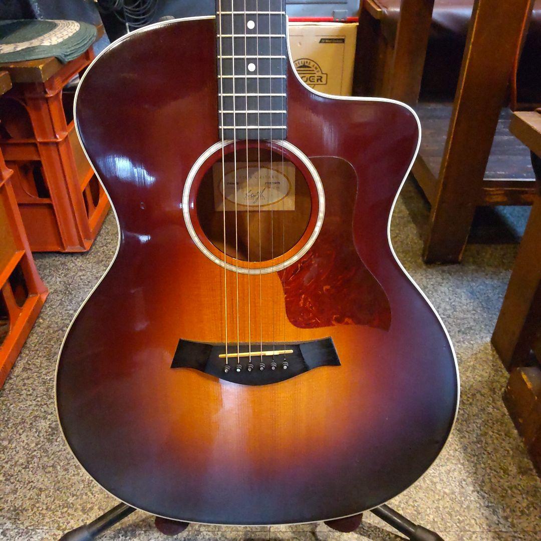 Taylor 214CE エレアコ （管理ヤオ）
