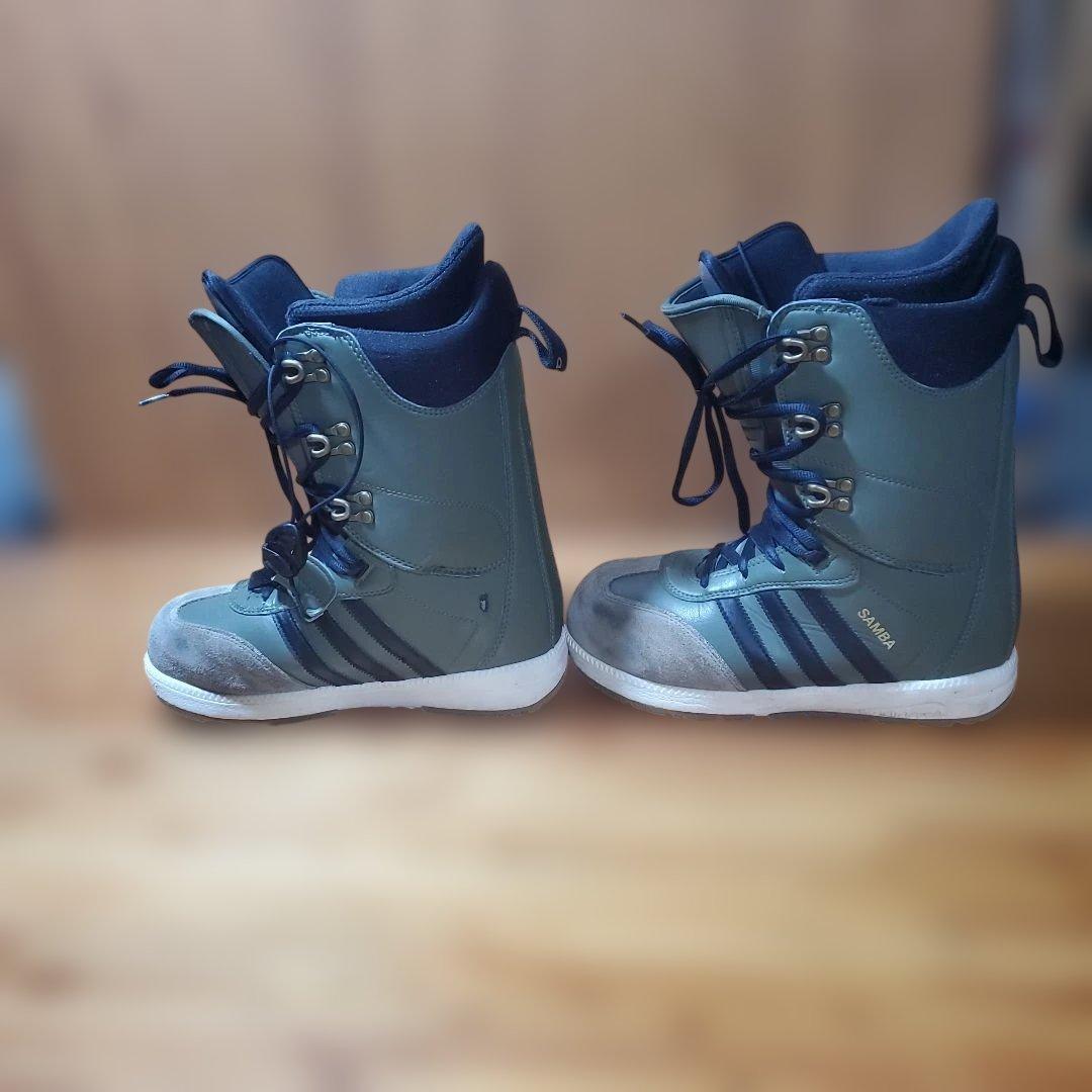 adidas スノーボードブーツ！ 26096