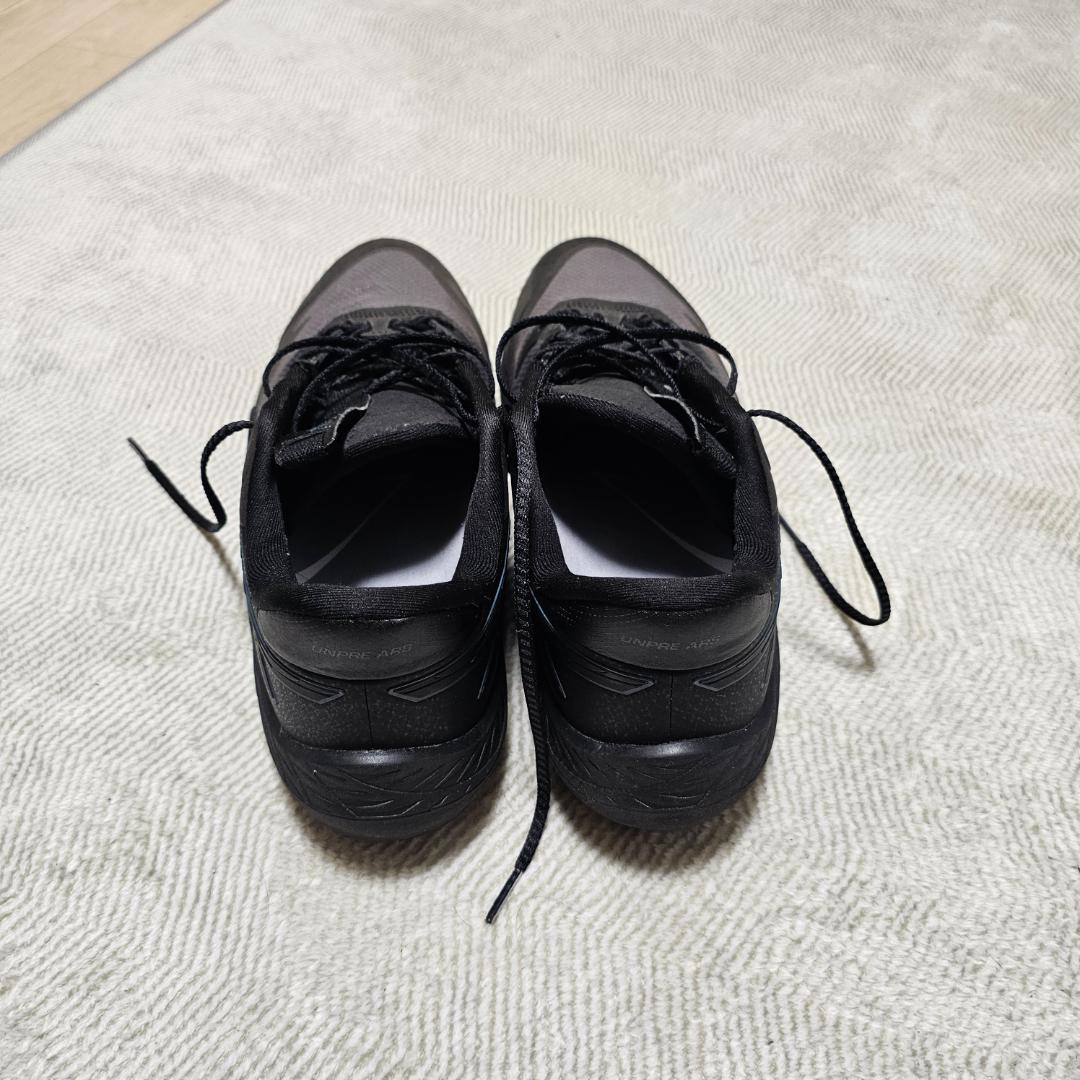 シューズ(男性用) UNPRE ARS LOW 2 28.0cm