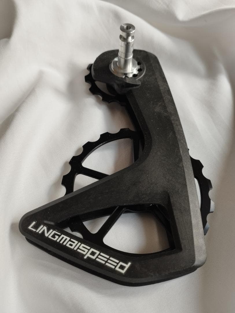 カーボンファイバー　ビッグプーリーケージ　105/R7000/7120/7170