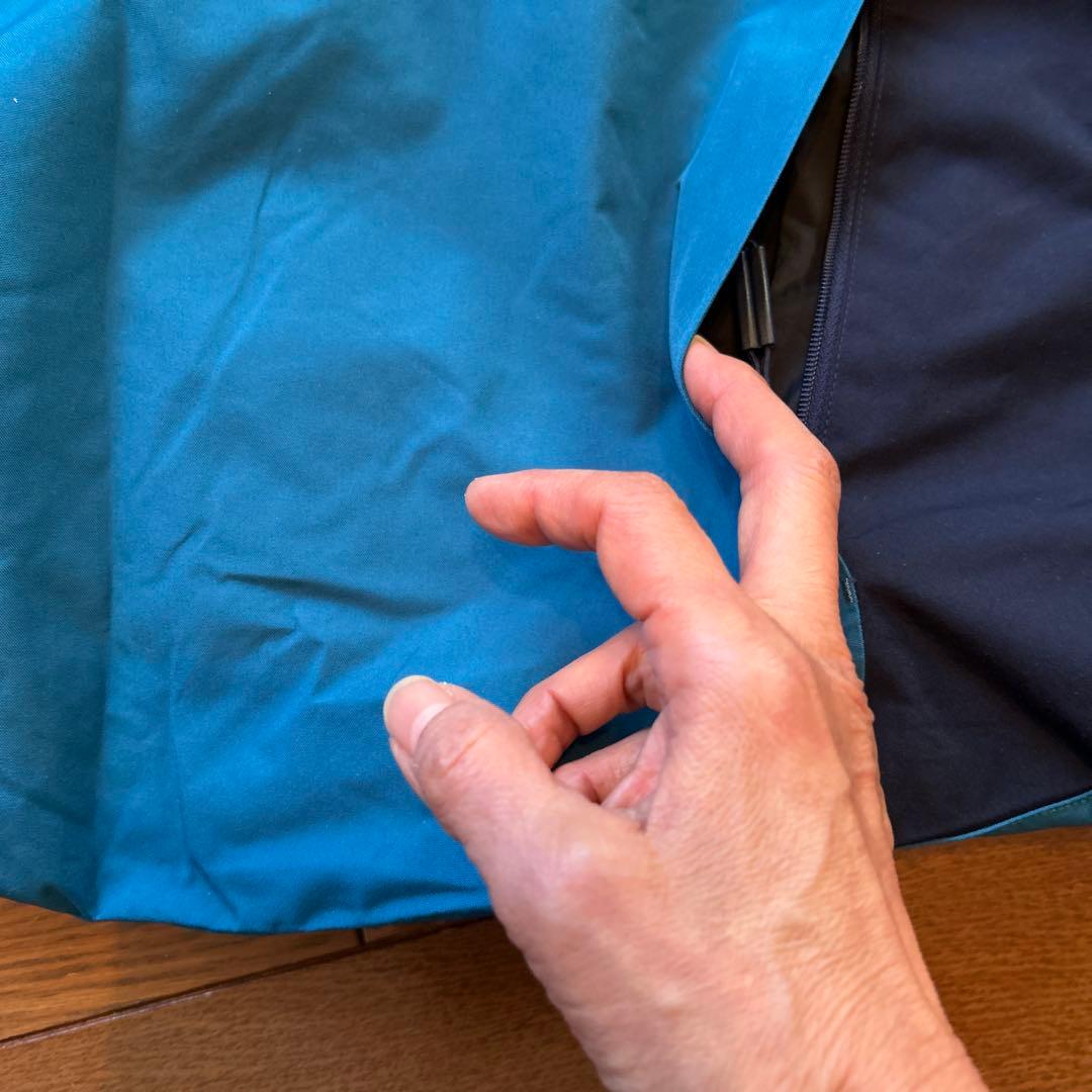 美品　ゴアテックス　ゴールドウィン　スキーウェア上下