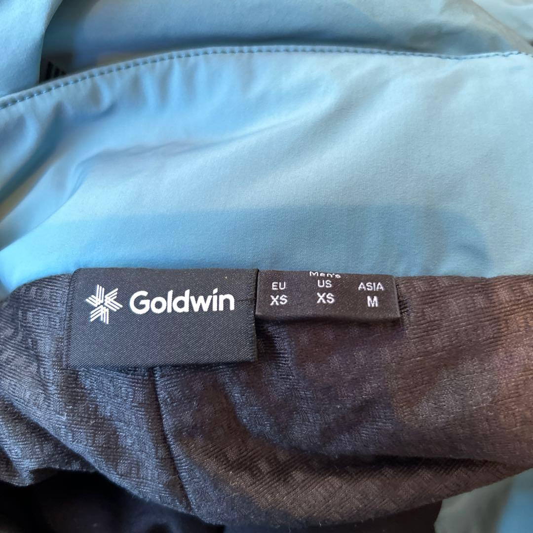 美品　ゴアテックス　ゴールドウィン　スキーウェア上下