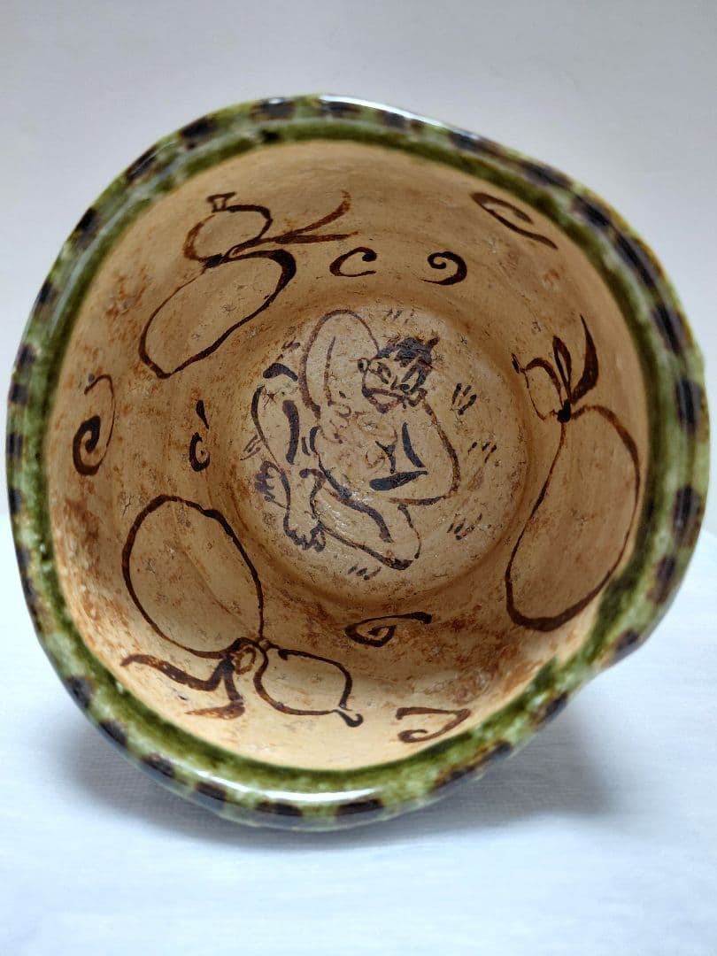織部焼茶碗　緑釉　鉄絵　茶道具