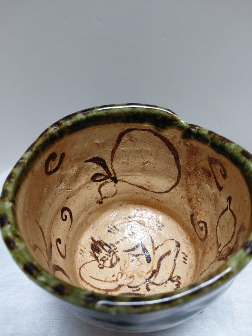 織部焼茶碗　緑釉　鉄絵　茶道具