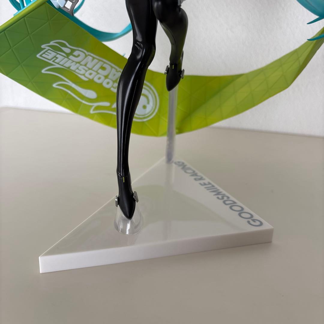 初音ミク GTプロジェクト レーシングミク2022Ver.1/7 フィギュア