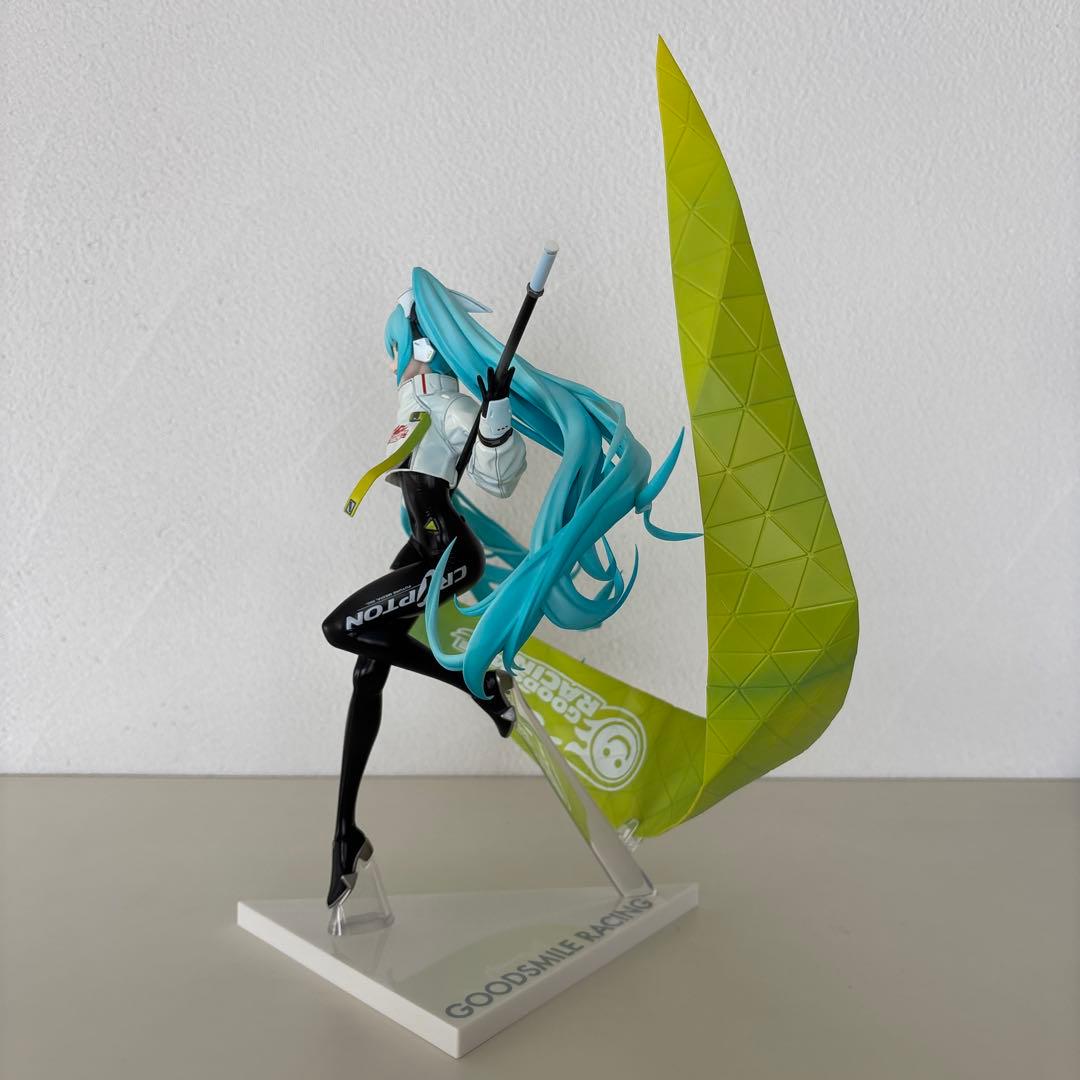 初音ミク GTプロジェクト レーシングミク2022Ver.1/7 フィギュア