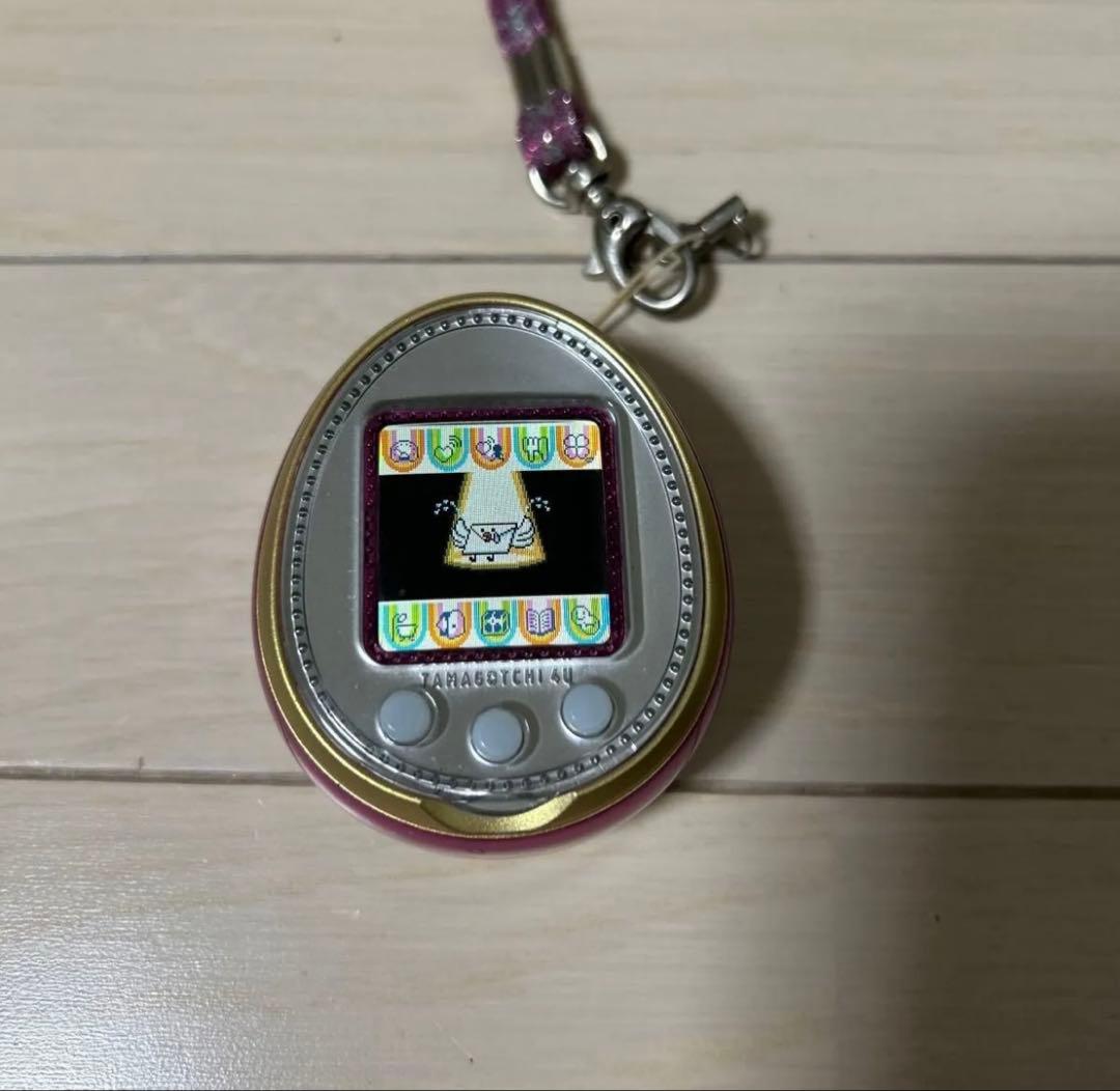 Tamagotchi 4U ピンク たまごっち