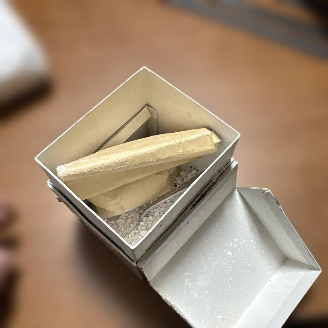 日本画用絵具 上羽 水飛胡粉& 胡粉 雪印胡粉 新品と使いかけ　画像を確認下さい