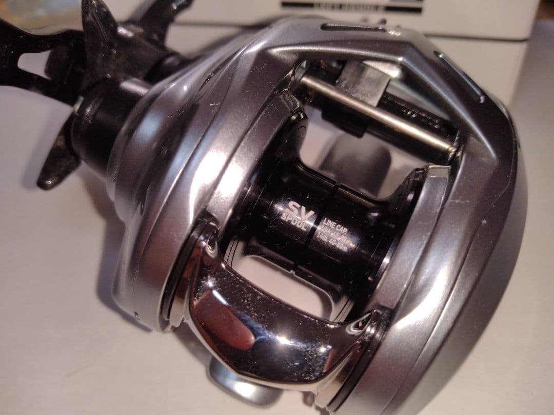 未使用　ダイワ　アルファス　ＳＶＴＷ　８００ＸＨＬ　左