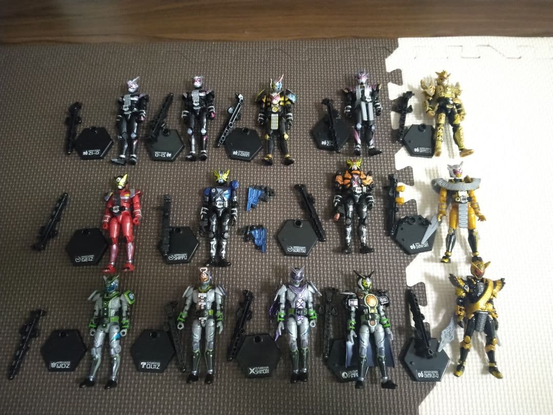 装動　仮面ライダー 200体以上