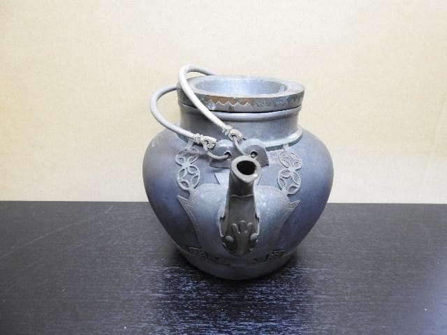 錫　朱泥水注　MA393