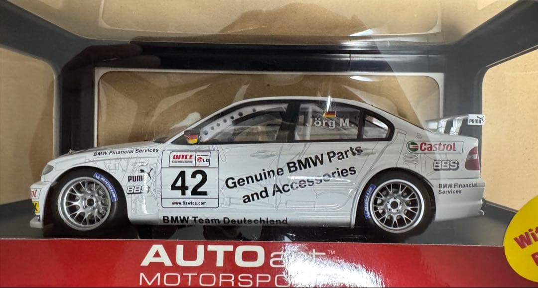 早い者勝ち　 WTCC E46320iレースカー42号車　 1/18