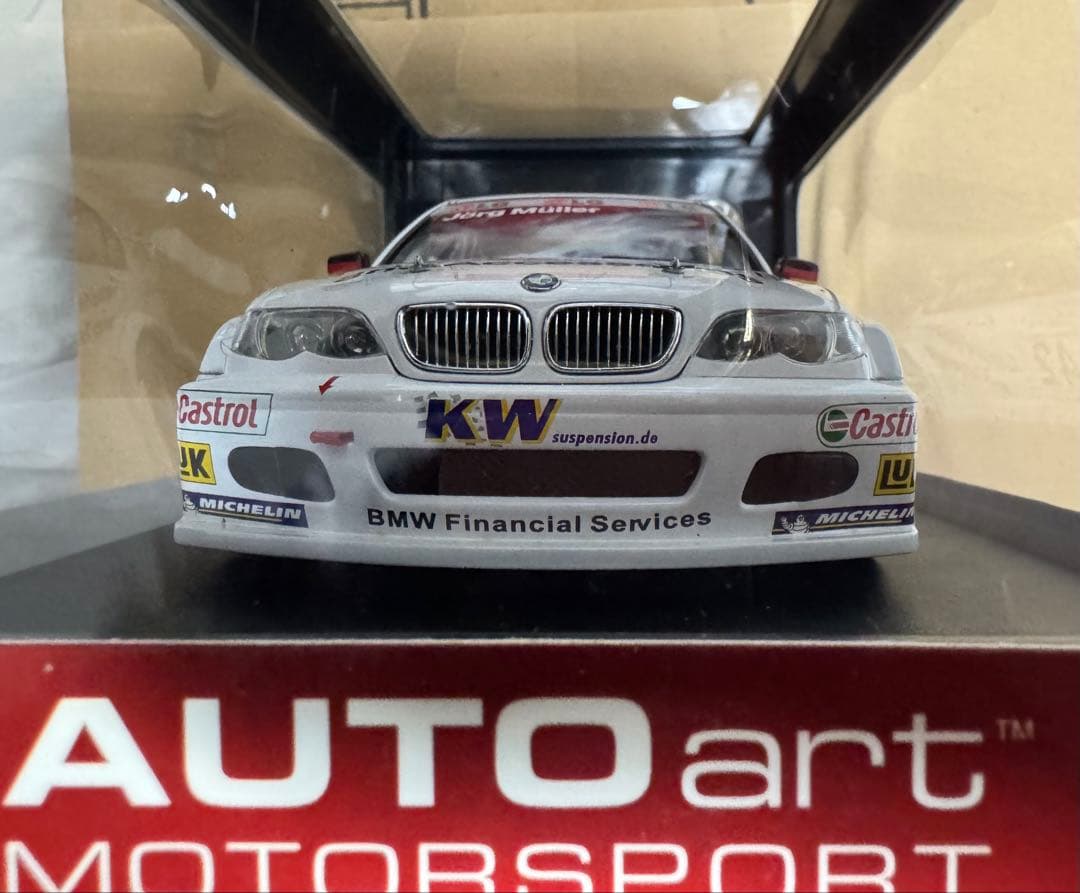 早い者勝ち　 WTCC E46320iレースカー42号車　 1/18