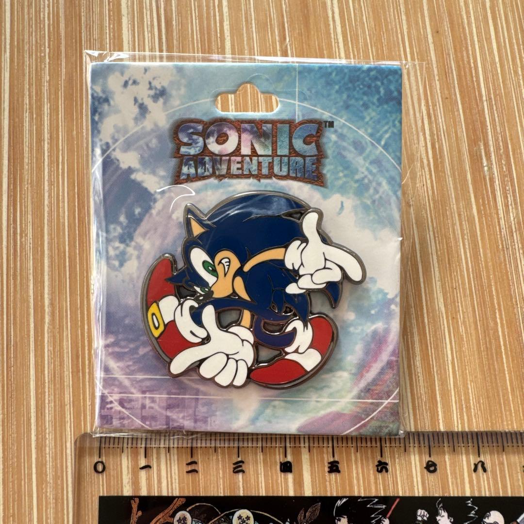 新品未開封　ソニックアドベンチャー　エナメルピンズ　バッジ