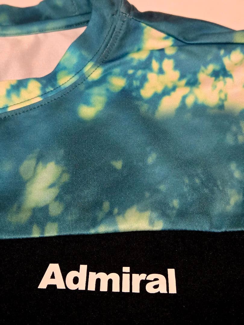 こ*り様 【Admiral】スリットヘムグラフィックTEE& グラフィックスコー
