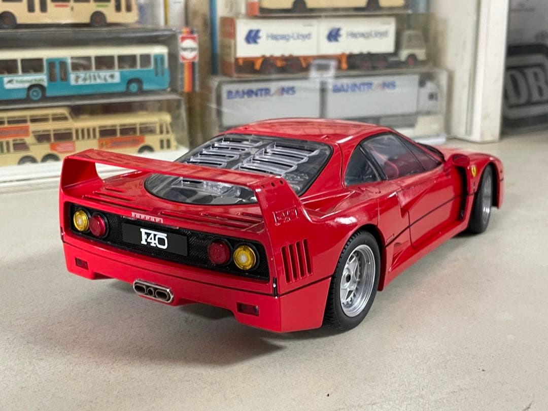 Kyosho 1/18 Ferrari F40 ダイキャスト製