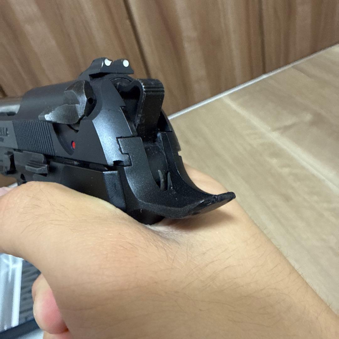 東京マルイガスブローバックバイオハザード アルバート.W.モデル 01P