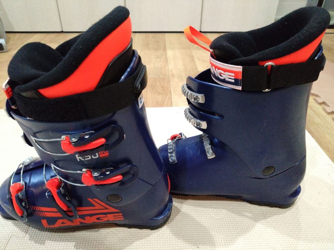 LANGE KID 80 子ども用スキー用ブーツ